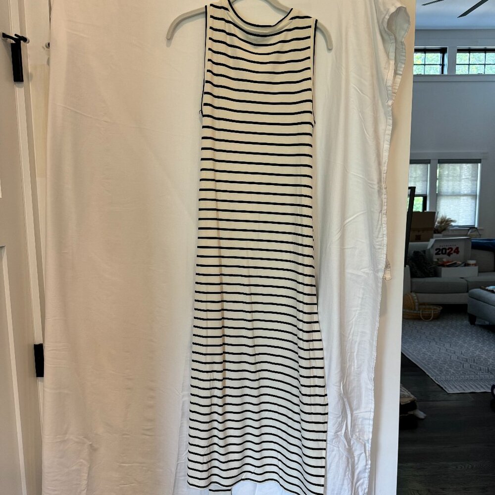 Banana Republic Maxi Dress Size Small NWT